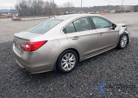 2016 Subaru Legacy 2.5I Premium z USA, uszkodzony, nr VIN 4S3BNAF65G3032396